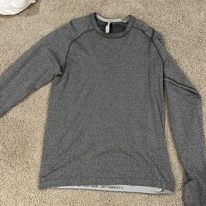 Lululemon Metal Vent Tech 2.0 LS Medium - heathered grey  in Like New Condition